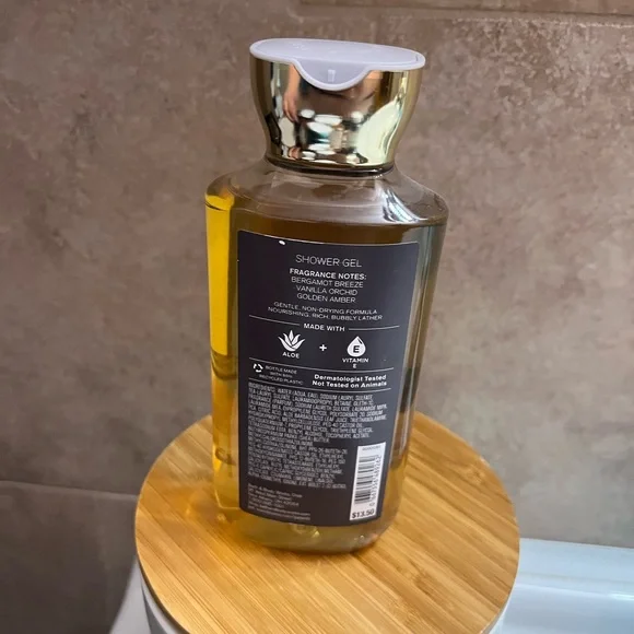 Bath & Body Works Golden Ocean Pearl shower gel - Picture 2 of 2